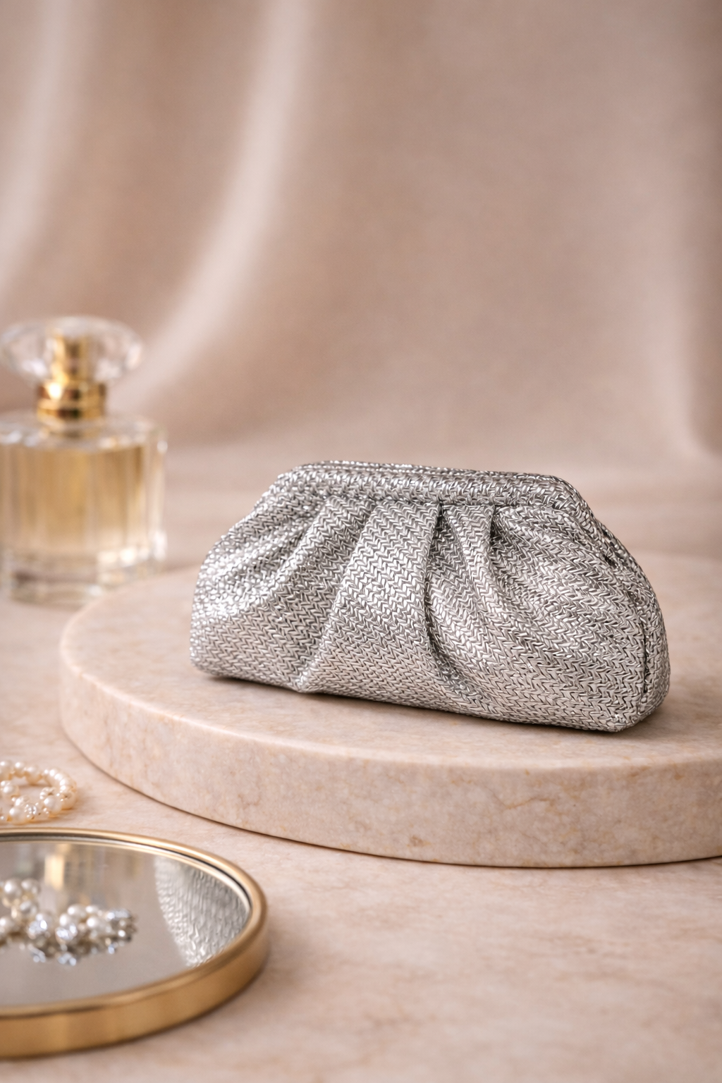 Aurelia Metallic Clutch Bag | Puffed Sculpted Evening Clutch in Gold Mini – ORAYA