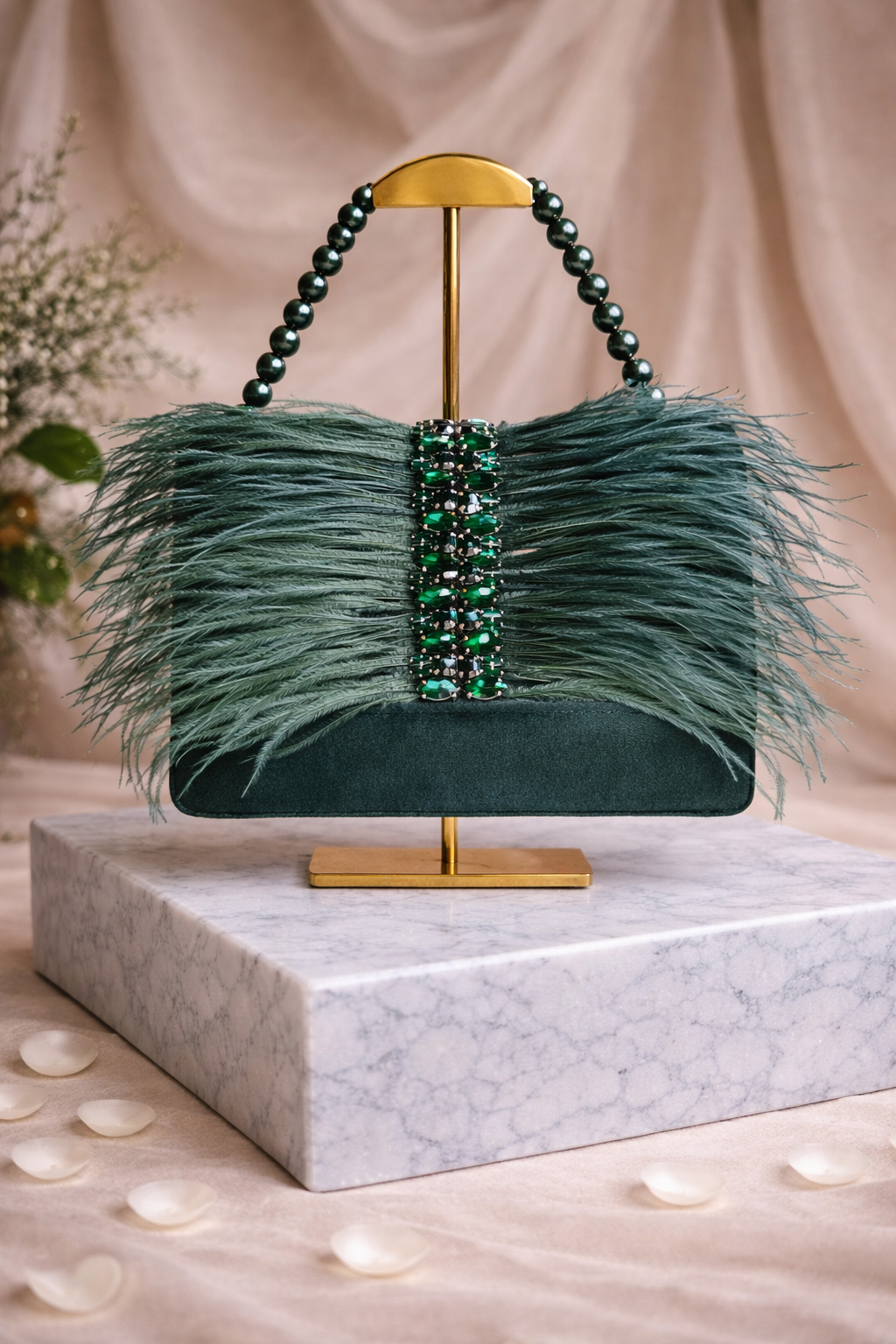 Pluméa Feather Flap Clutch Bag (Black Onyx) | Couture Evening Statement Bag – ORAYA