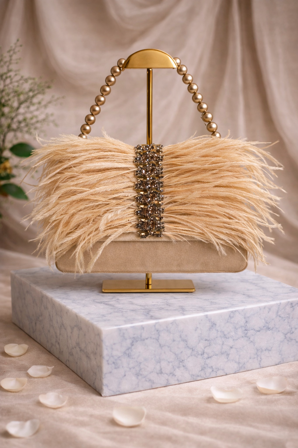 Pluméa Feather Flap Clutch Bag (Pearl White) | Couture Evening Statement Bag – ORAYA
